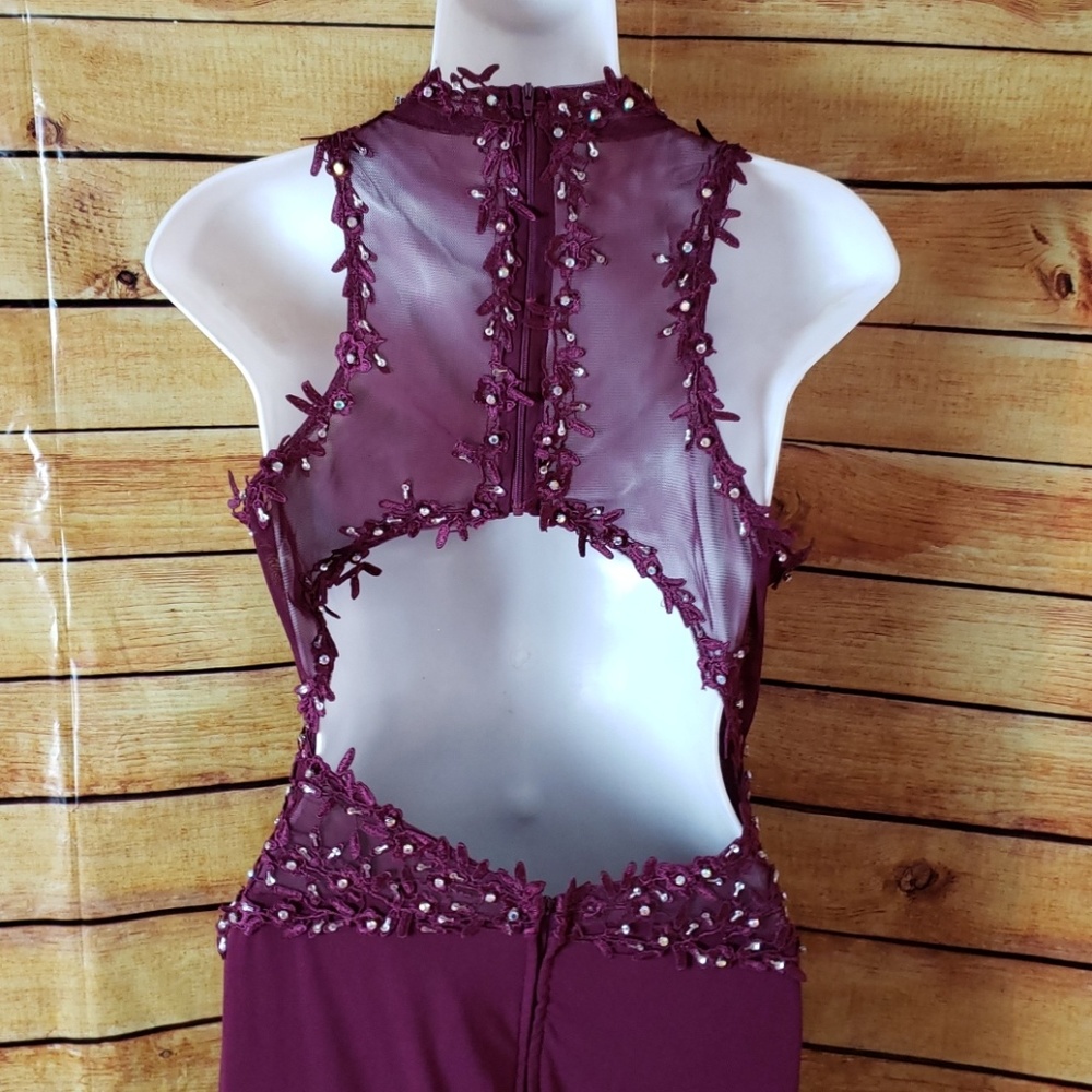Prom dress - Picture 3 of 5